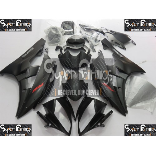 06-07 Yamaha YZF-R6 DESIGN 11